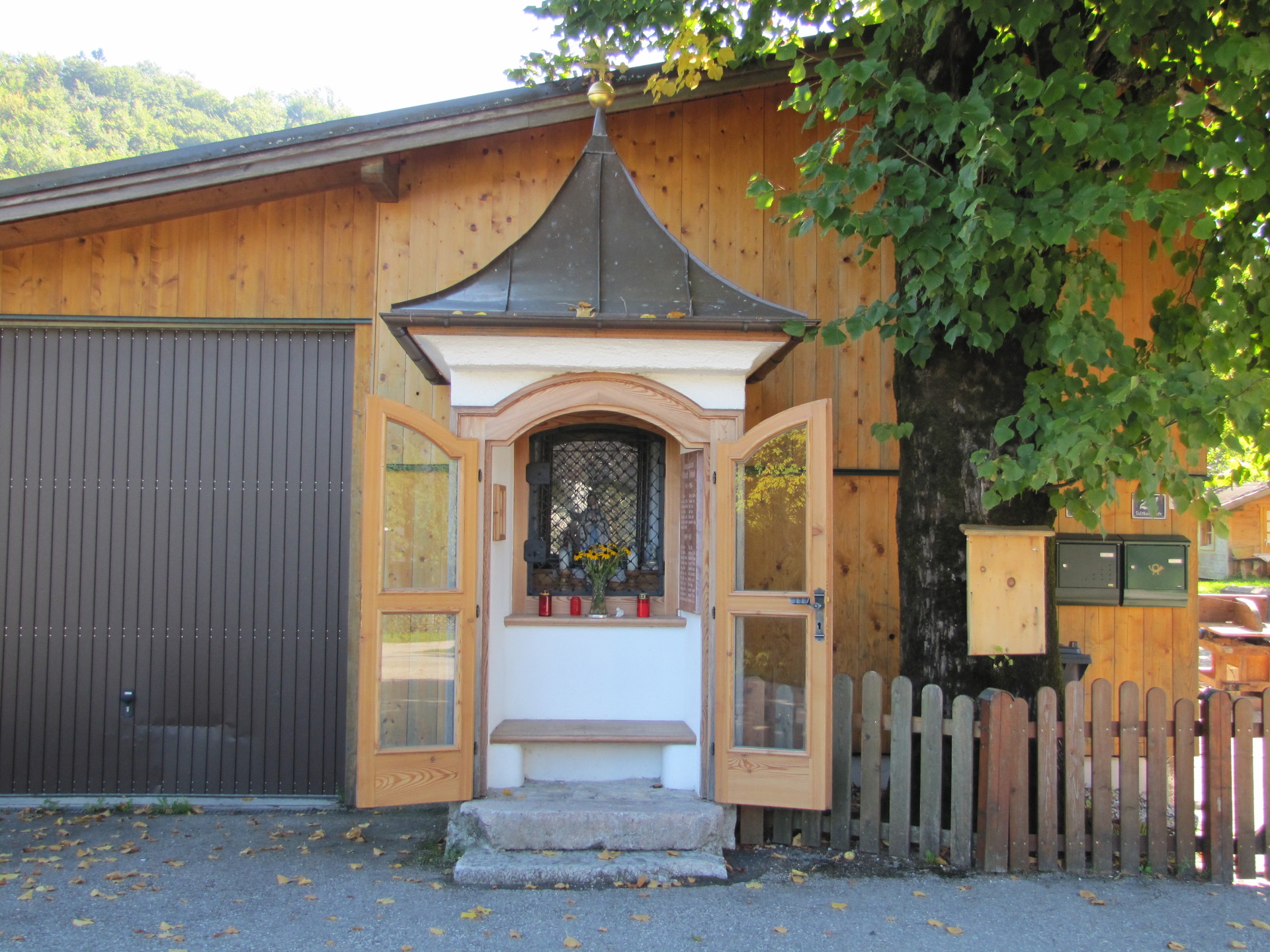 Wayside Shrine Chapel on Sulzbacherstrasse