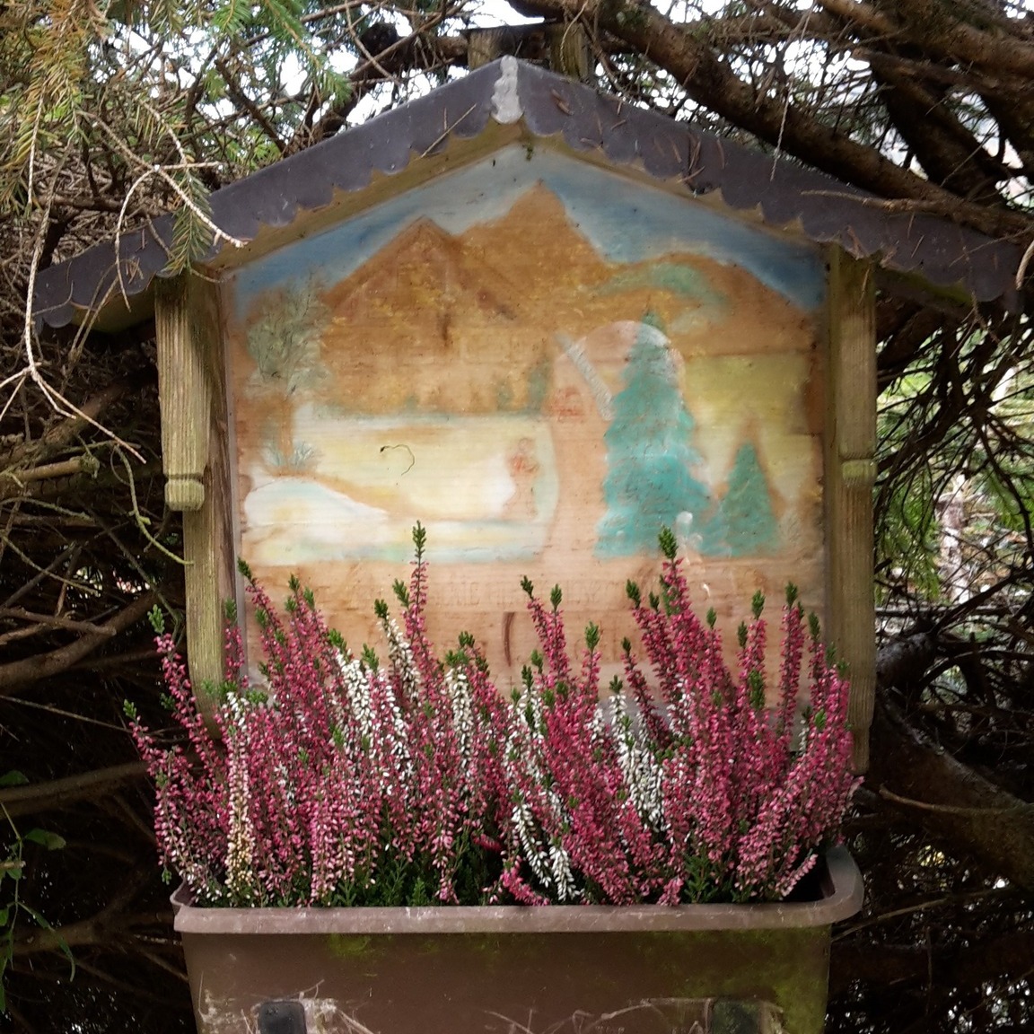Wayside shrine at Engleitenstrasse