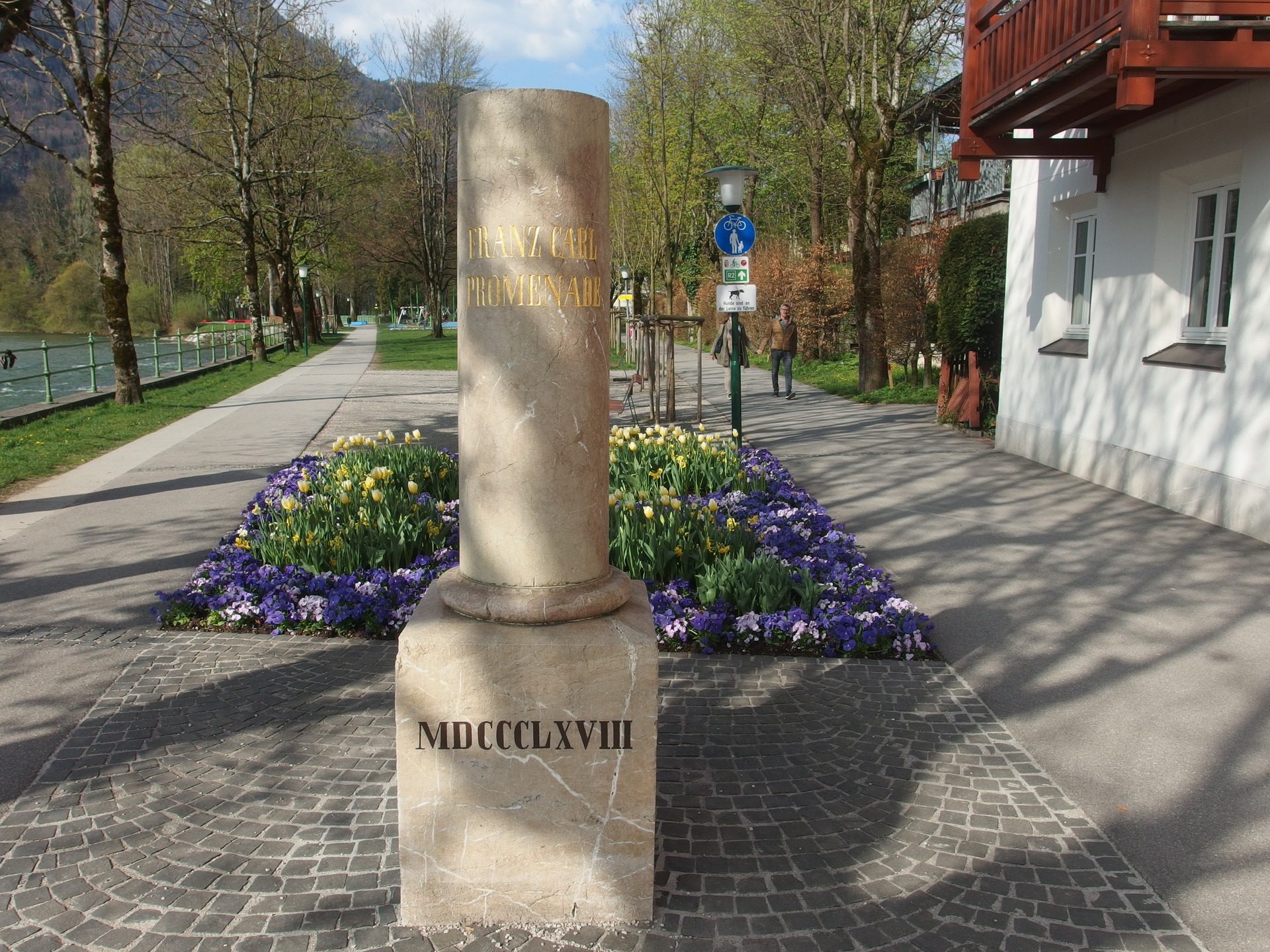 Column at Franz-Carl-Promenade