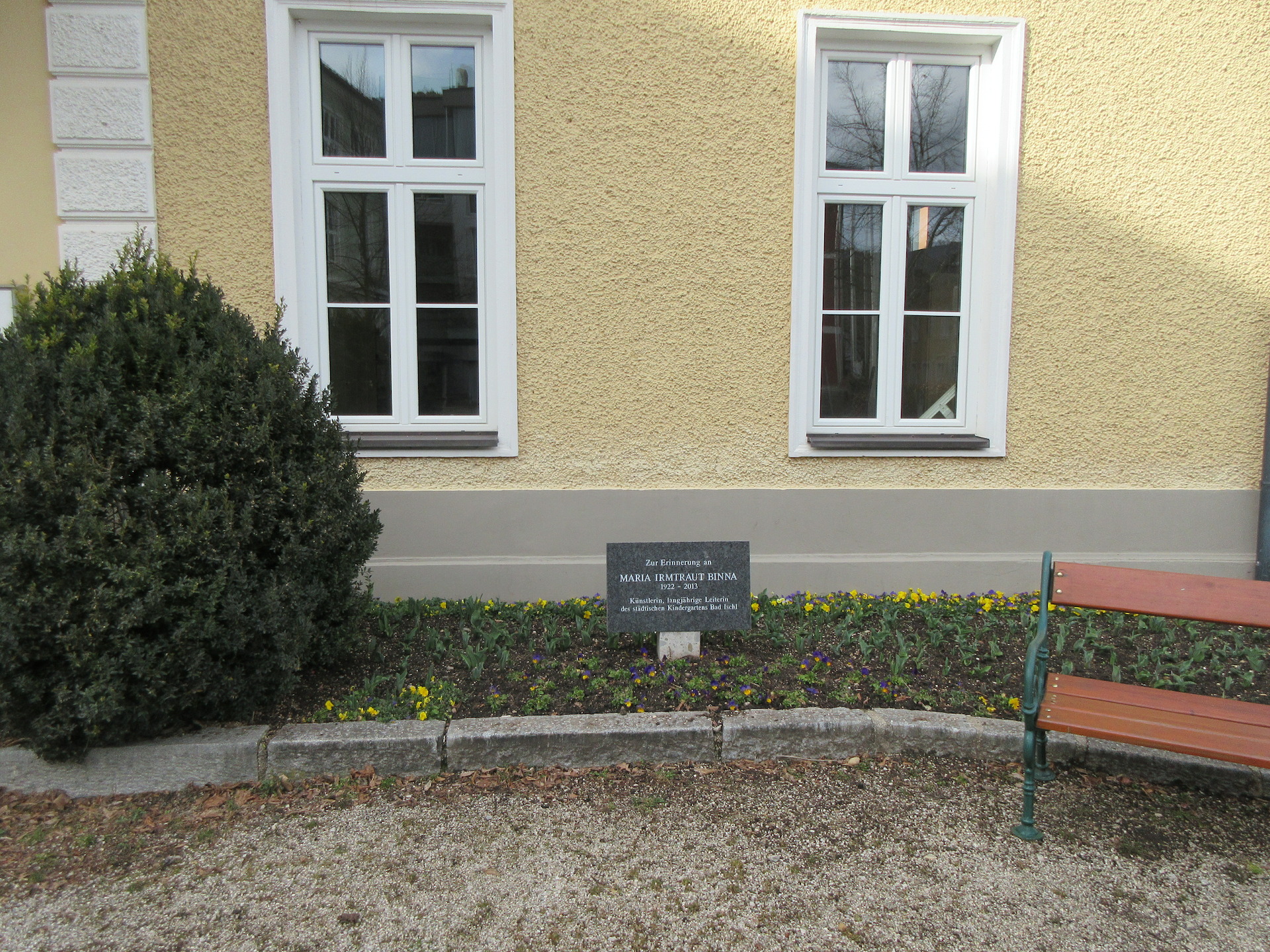 Binna Commemorative Plaque