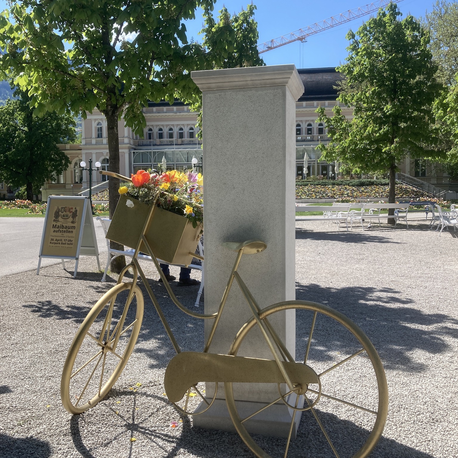 Resi Pesendorfer Monument
