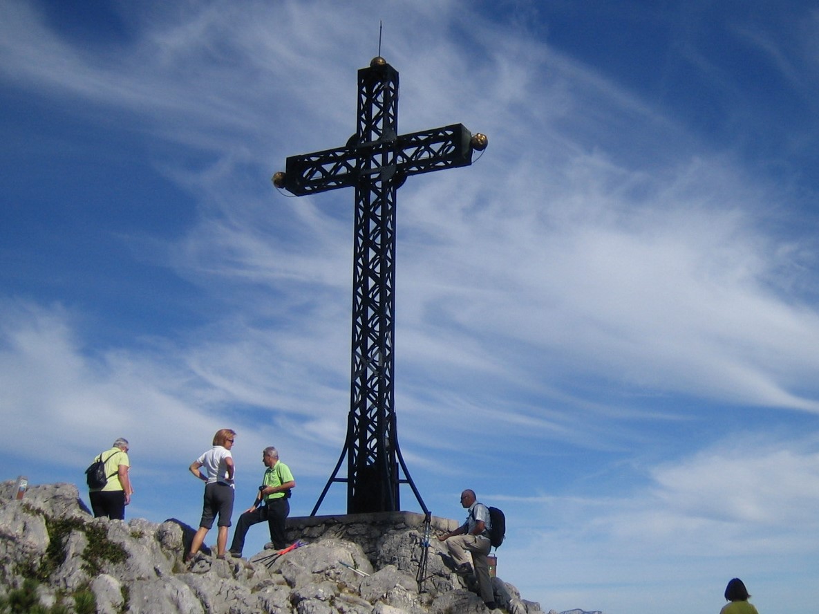 Summit cross 